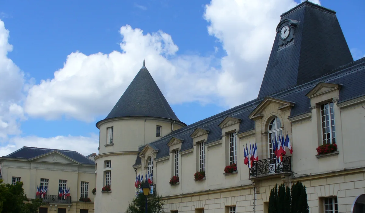 Service d'enlèvement de véhicule hors d'usage à Clamart