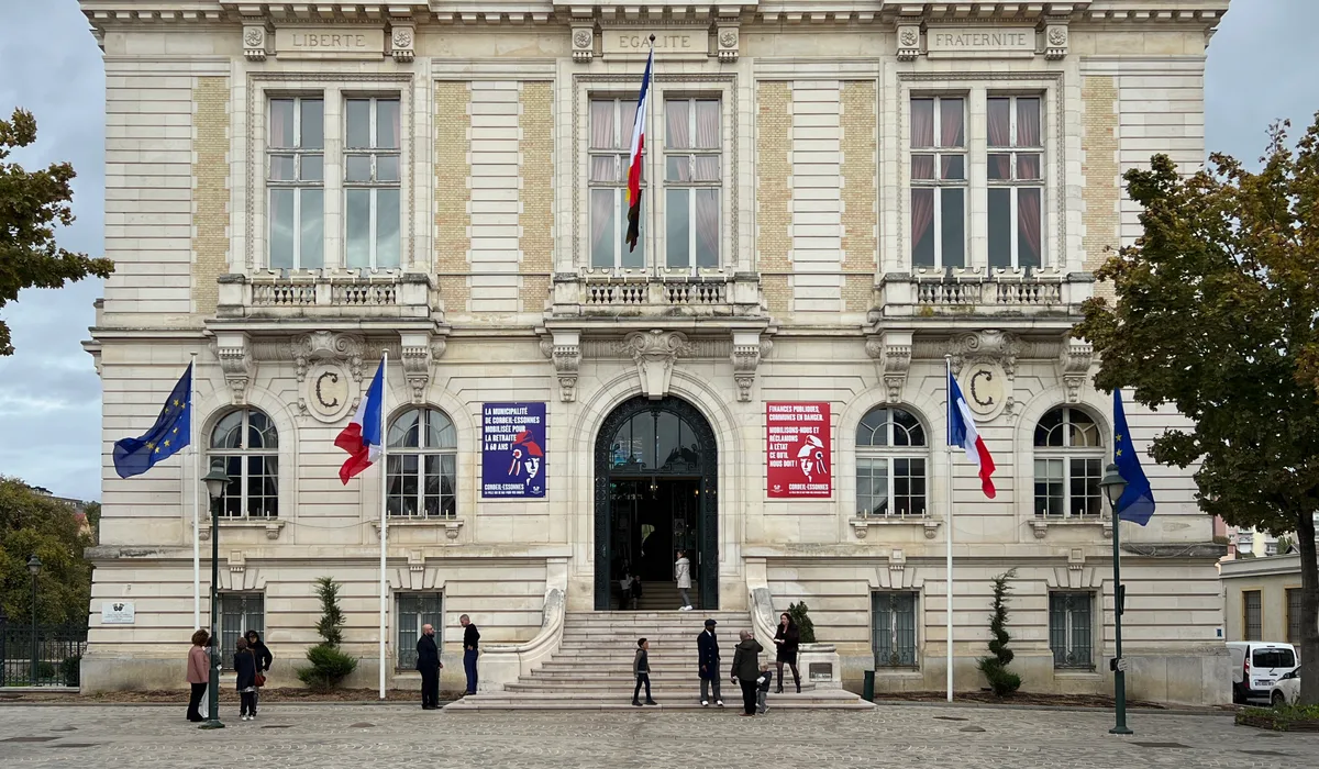 Enlèvement d'épave gratuit à Corbeil-Essonnes (91100) en Essonne