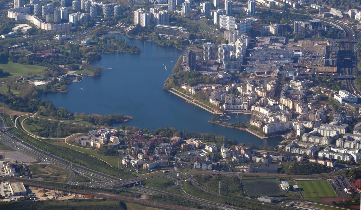 Enlèvement d'épave gratuit à Creteil dans le Val-de-Marne
