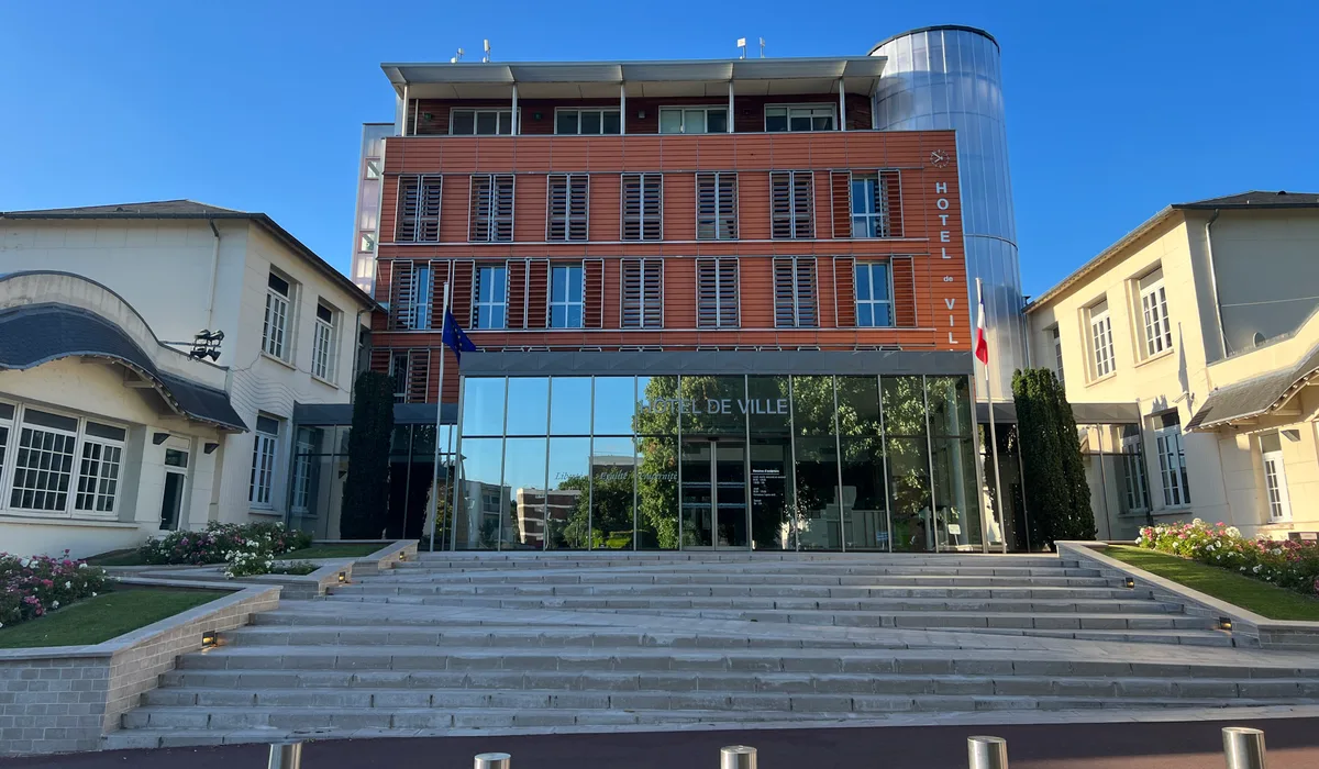 Enlèvement d'épave gratuit à L'Haÿ-les-Roses dans le Val-de-Marne