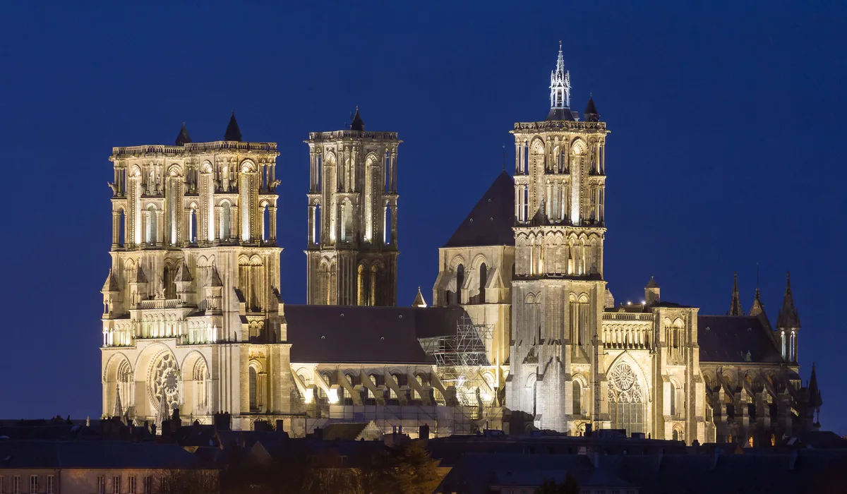 Enlèvement d'épave gratuit à Laon dans l'Aisne