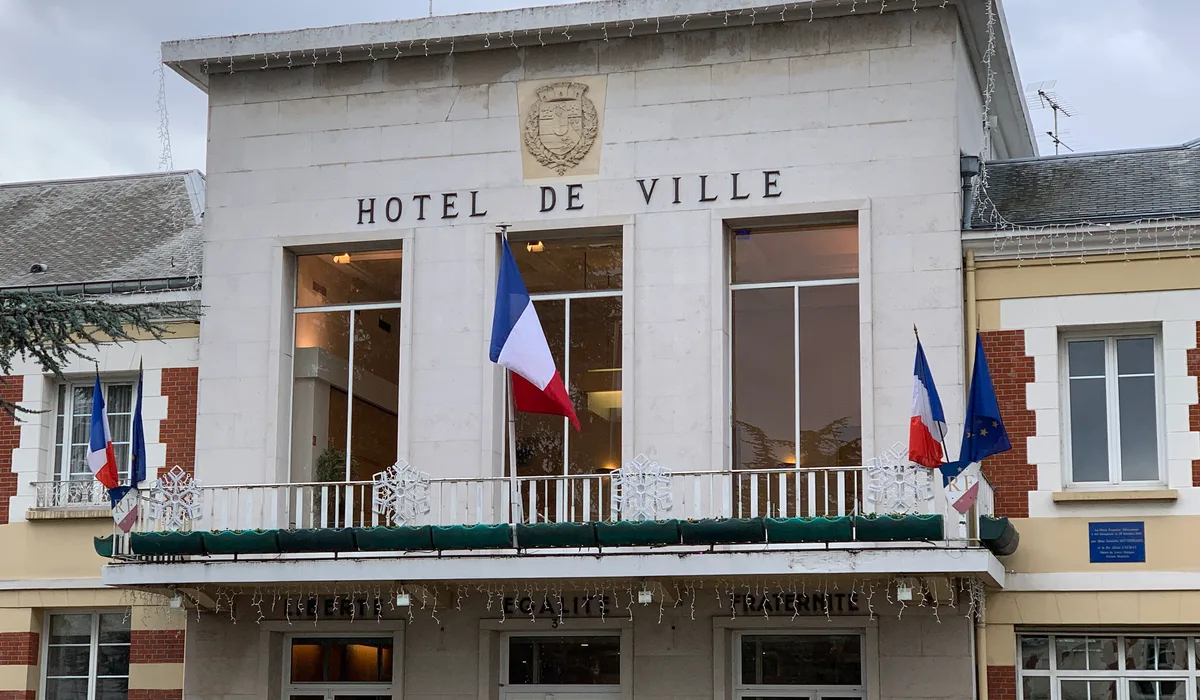 Enlèvement d'épave gratuit à Livry-Gargan (93190) en Seine-Saint-Denis