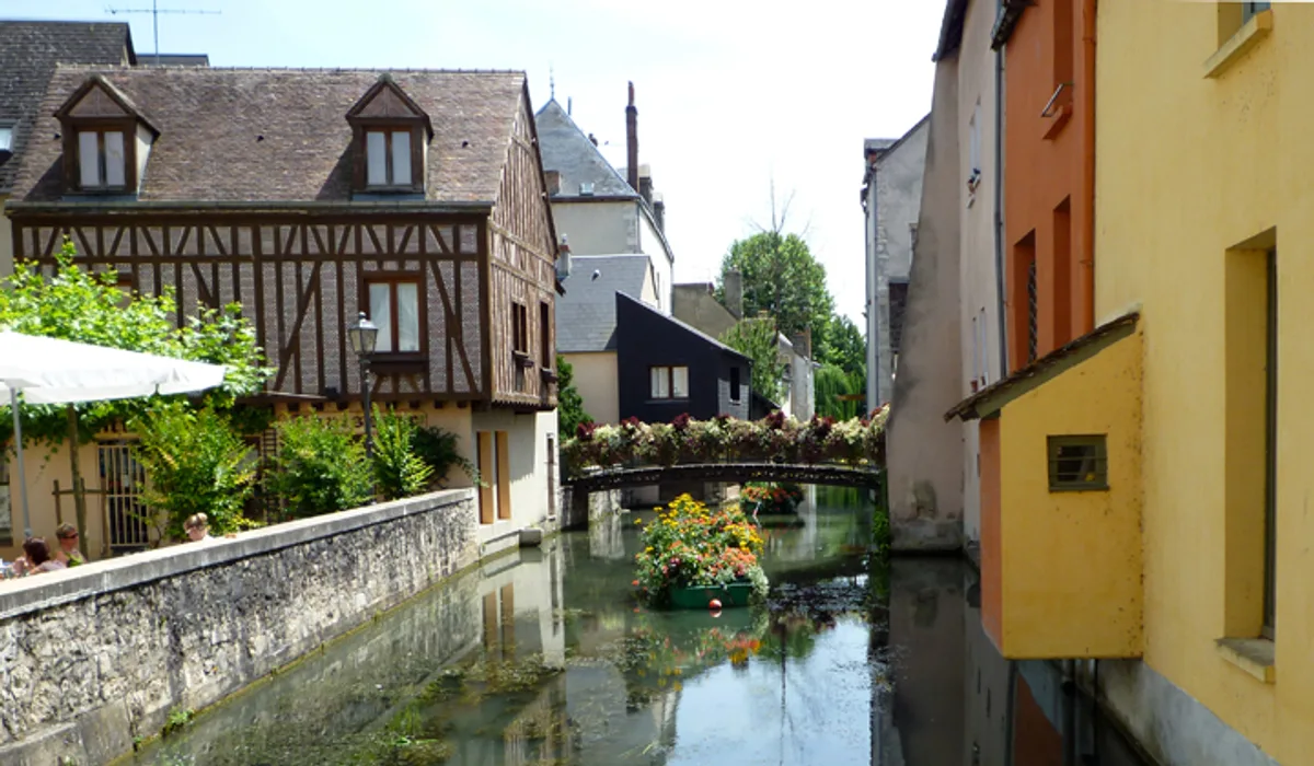 Épaviste agréé VHU à Montargis dans le Loiret