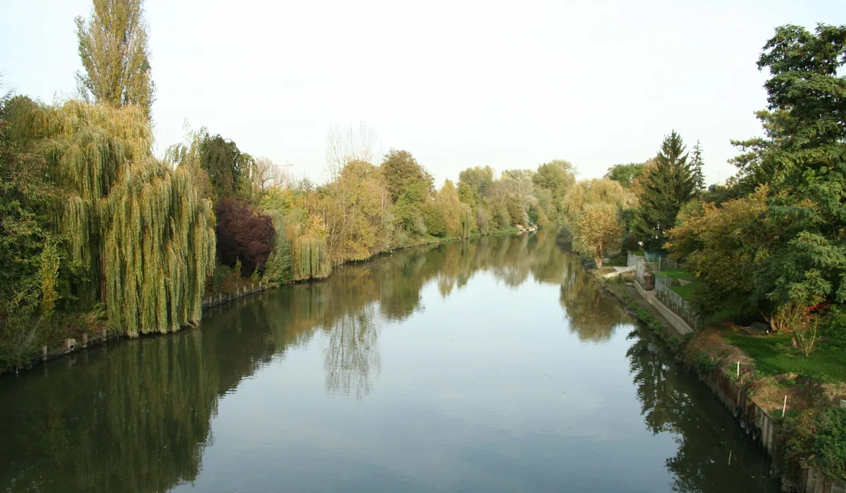 Enlèvement d'épave gratuit à Poissy dans les Yvelines