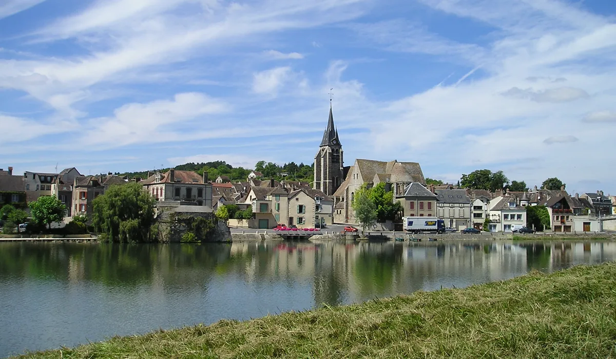 Enlèvement d'épave gratuit à Pont-sur-Yonne dans l'Yonne