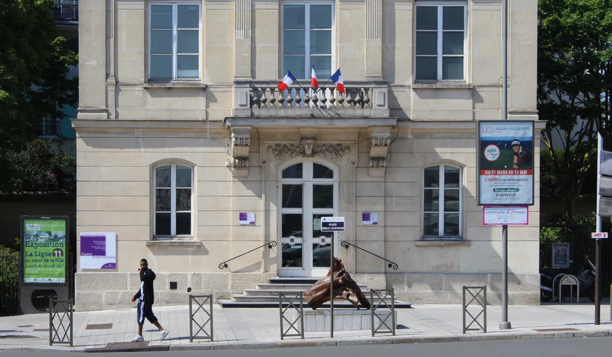 Enlèvement d'épave gratuit à Rosny-sous-Bois (93110) en Seine-Saint-Denis