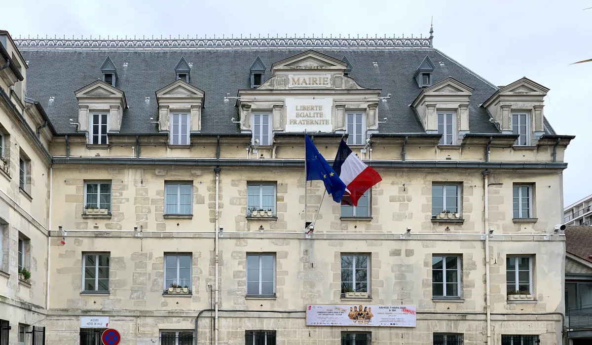 Service d'enlèvement de véhicule hors d'usage à Villejuif